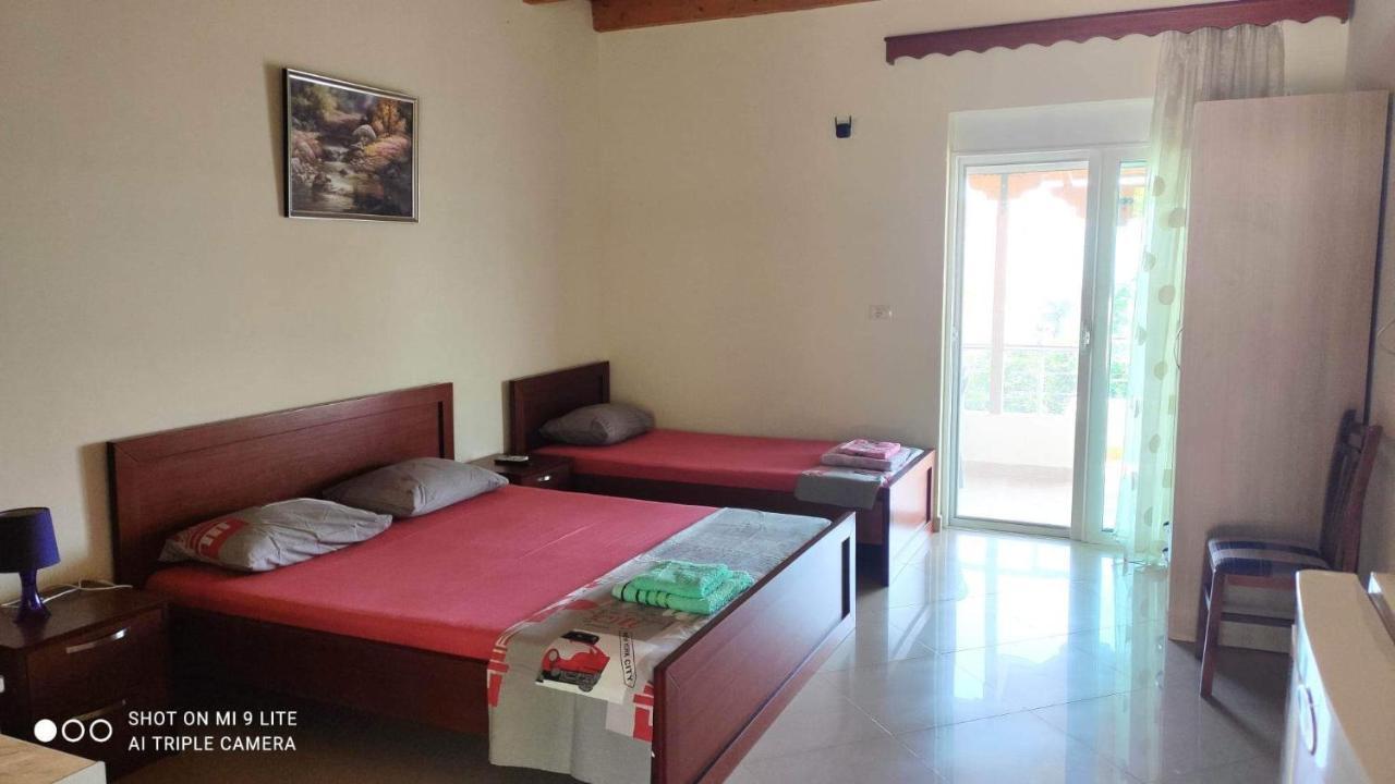 Vasil Rooms Λούκοβο Εξωτερικό φωτογραφία