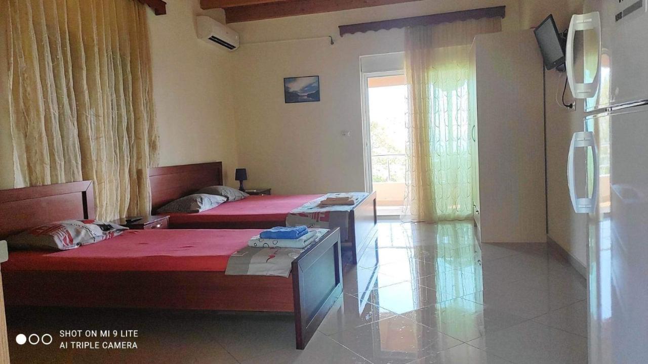Vasil Rooms Λούκοβο Εξωτερικό φωτογραφία